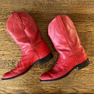 Vintage Tony Lama Red Cowboy Boots (style 9705) Men’s size: 8 1/2 D  70s/80s era